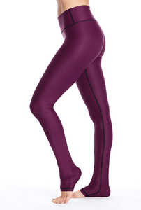 Calibrate Leggings - Eggplant Purple