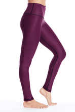 Calibrate Leggings - Eggplant Purple